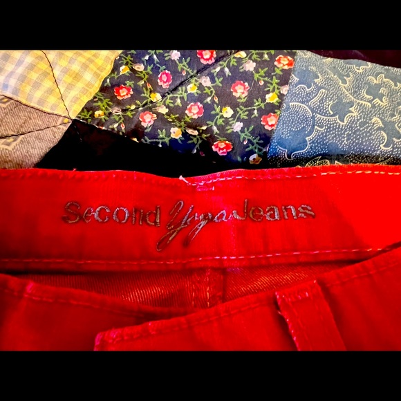 Ladies “Second Yoga Jeans” - Picture 2 of 4